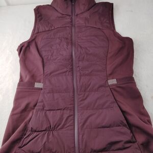 Lululemon Burgundy Puffer Vest Sz 6